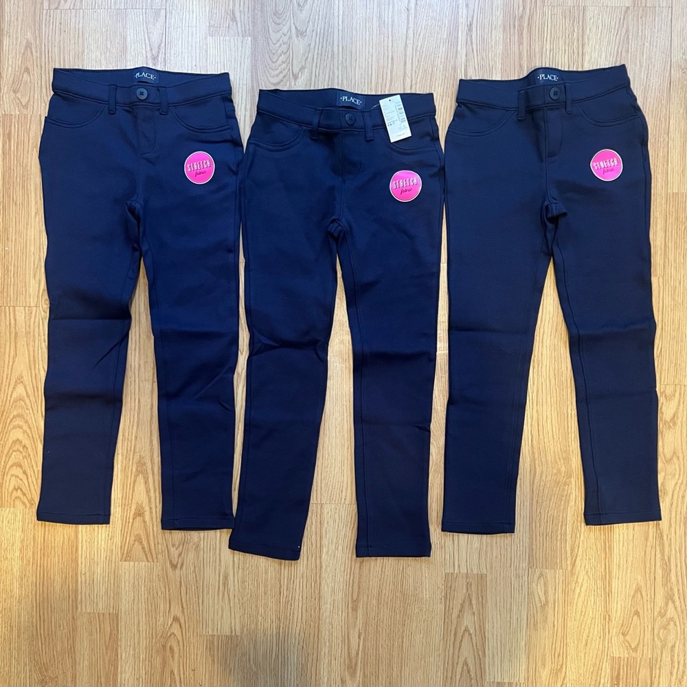 Children’s Place Navy Blue Uniform Pants
NWT. 6x/7